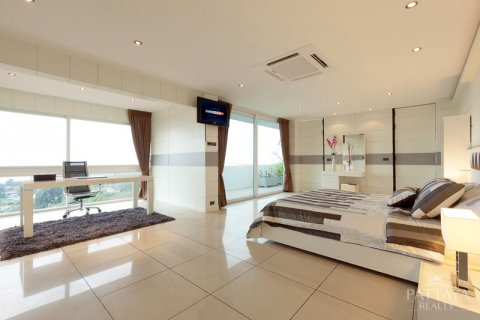 Condominio de 5 dormitorios en Pattaya, Tailandia № 23731 - foto 6
