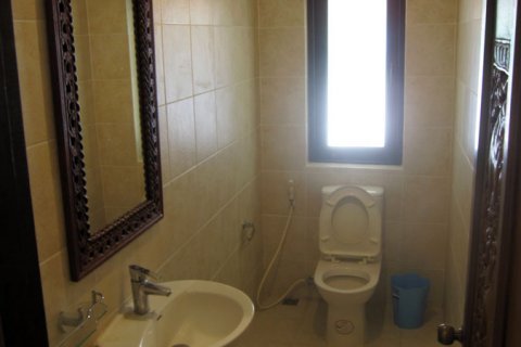Casa de 2 dormitorios en Jomtien Beach, Pattaya, Tailandia № 23442 - foto 16