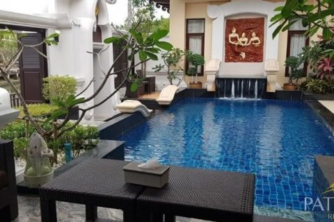 Casa de 4 dormitorios en Pattaya, Tailandia № 21419 - foto 9