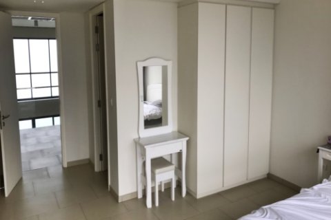 Condominio de 3 dormitorios en Pattaya, Tailandia № 21038 - foto 5