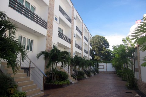 Casa de 4 dormitorios en Pattaya, Tailandia № 22599