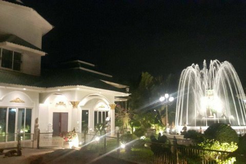 Casa de 9 dormitorios en Pattaya, Tailandia № 22284 - foto 12