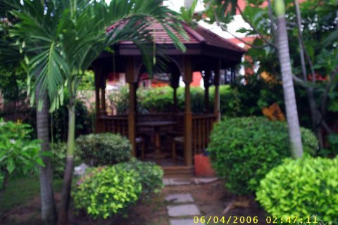 Casa de 4 dormitorios en Pattaya, Tailandia № 22734 - foto 7
