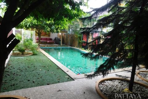 Casa de 3 dormitorios en Pattaya, Tailandia № 21237 - foto 10