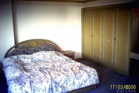 Condominio de 2 dormitorios en Pattaya, Tailandia № 19777 - foto 7
