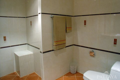 Condominio de 2 dormitorios en Pattaya, Tailandia № 24038 - foto 9