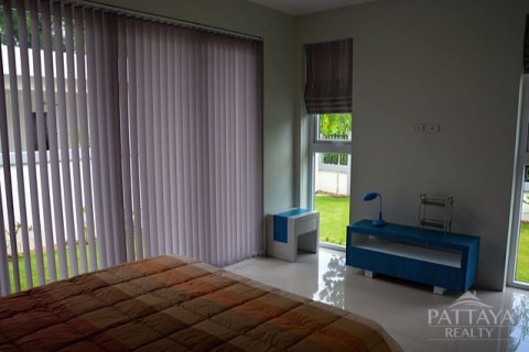 Casa de 3 dormitorios en Pattaya, Tailandia № 24451 - foto 5
