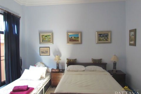 Casa de 2 dormitorios en Pattaya, Tailandia № 21728 - foto 12