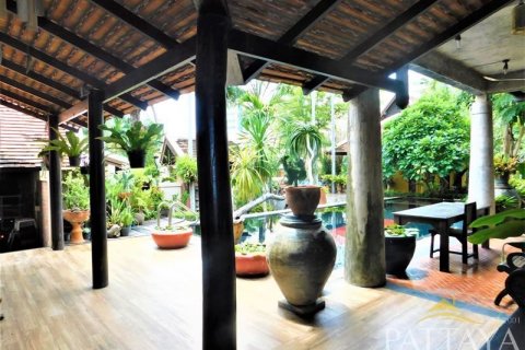Casa de 5 dormitorios en Jomtien Beach, Pattaya, Tailandia № 23851 - foto 30