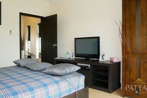 Casa de 5 dormitorios en Pattaya, Tailandia № 21271 - foto 17