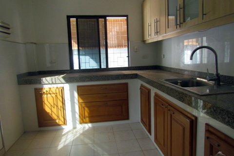 Casa de 3 dormitorios en Jomtien Beach, Pattaya, Tailandia № 20742 - foto 8