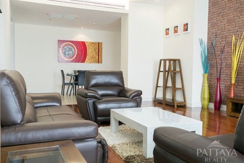 Condominio de 3 dormitorios en Pattaya, Tailandia № 23653 - foto 11
