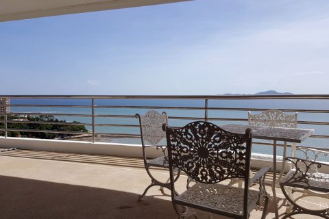 Condominio de 4 dormitorios en Pattaya, Tailandia № 20583 - foto 10