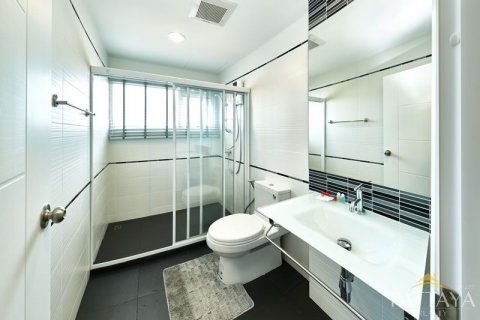 Condominio de 2 dormitorios en Pattaya, Tailandia № 21411 - foto 17