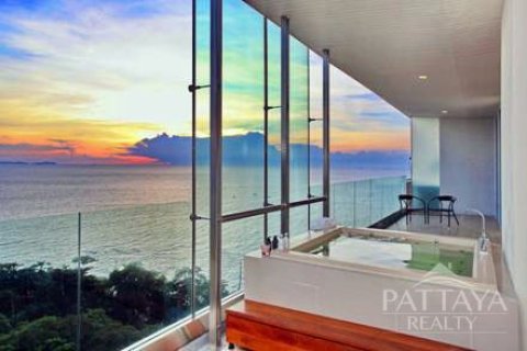 Condominio de 3 dormitorios en Pattaya, Tailandia № 24410 - foto 3