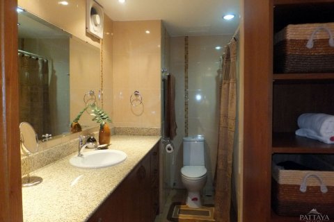 Condominio de 2 dormitorios en Pattaya, Tailandia № 23694 - foto 6