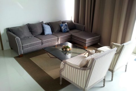 Condominio de 3 dormitorios en Pattaya, Tailandia № 23773 - foto 2