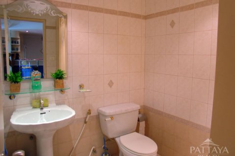 Condominio de 3 dormitorios en Jomtien Beach, Pattaya, Tailandia № 22637 - foto 16