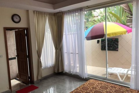 Casa de 5 dormitorios en Pattaya, Tailandia № 22129 - foto 9