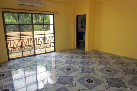 Casa de 3 dormitorios en Pattaya, Tailandia № 22784 - foto 8