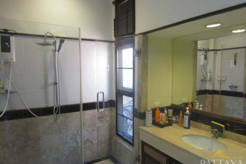 Casa de 2 dormitorios en Pattaya, Tailandia № 21728 - foto 10