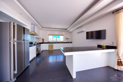 Casa de 6 dormitorios en Ko Samui, Tailandia № 20783 - foto 28