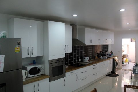 Casa de 3 dormitorios en Pattaya, Tailandia № 20741 - foto 8