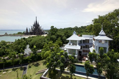 Casa de 4 dormitorios en Pattaya, Tailandia № 23373