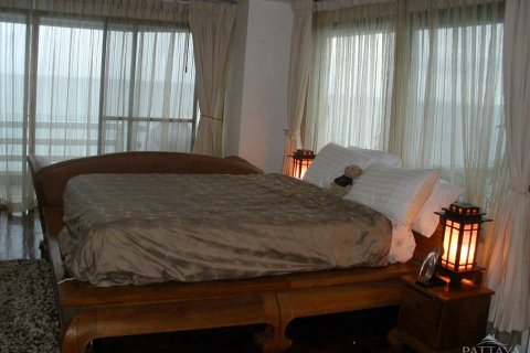 Condominio de 3 dormitorios en Pattaya, Tailandia № 20468 - foto 3