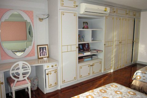 Condominio de 4 dormitorios en Pattaya, Tailandia № 23318 - foto 15
