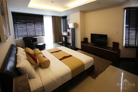 Condominio de 3 dormitorios en Pattaya, Tailandia № 23497 - foto 6