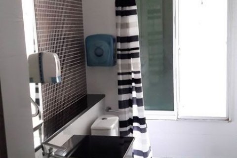 Casa de 5 dormitorios en Pattaya, Tailandia № 21319 - foto 13