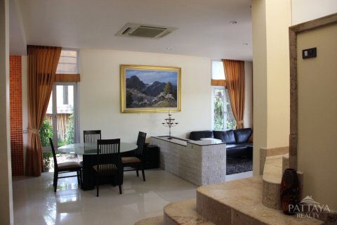 Casa de 3 dormitorios en Pattaya, Tailandia № 20624 - foto 11