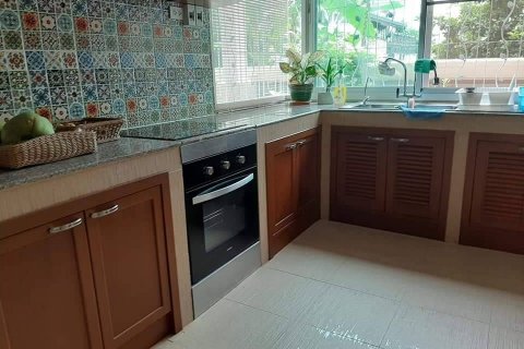 Casa de 3 dormitorios en Pattaya, Tailandia № 22196 - foto 6