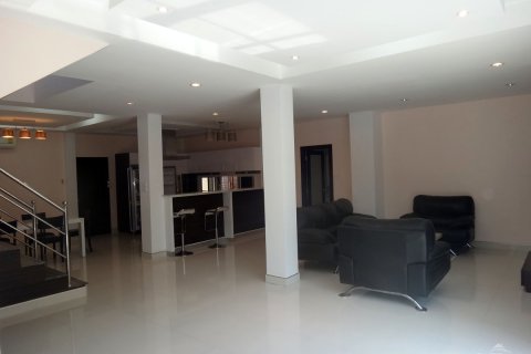 Casa de 3 dormitorios en Pattaya, Tailandia № 23324 - foto 11