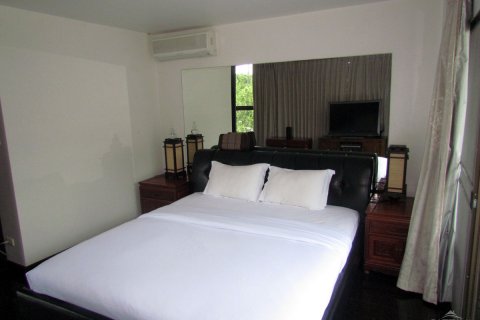 Casa de 4 dormitorios en Jomtien Beach, Pattaya, Tailandia № 23468 - foto 19