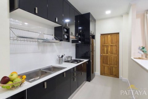 Casa de 3 dormitorios en Pattaya, Tailandia № 21400 - foto 7