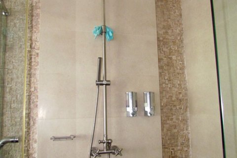 Condominio de 4 dormitorios en Pattaya, Tailandia № 24185 - foto 5