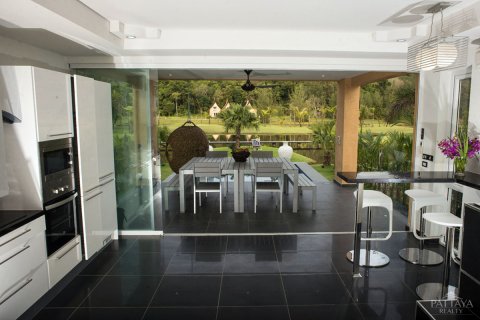 Casa de 3 dormitorios en Ko Chang, Tailandia № 23810 - foto 9