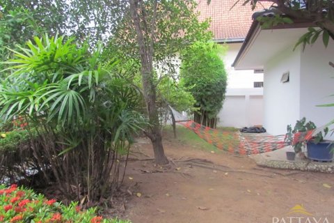 Casa de 4 dormitorios en Pattaya, Tailandia № 21627 - foto 3