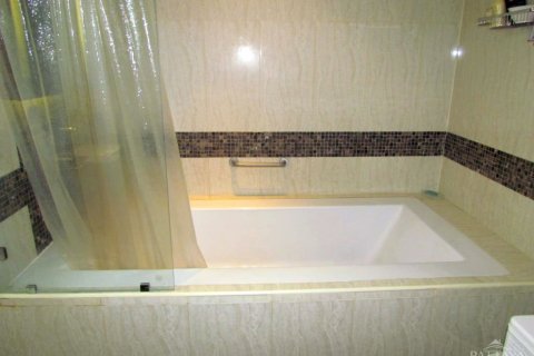 Condominio de 1 dormitorio en Pattaya, Tailandia № 19963 - foto 5