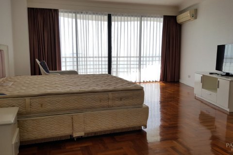 Condominio de 4 dormitorios en Pattaya, Tailandia № 20583 - foto 24
