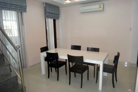 Casa de 3 dormitorios en Pattaya, Tailandia № 23324 - foto 13