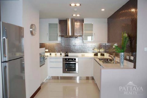 Condominio de 2 dormitorios en Pattaya, Tailandia № 22670 - foto 3