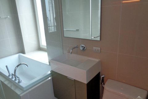 Condominio de 2 dormitorios en Jomtien Beach, Pattaya, Tailandia № 19755 - foto 5