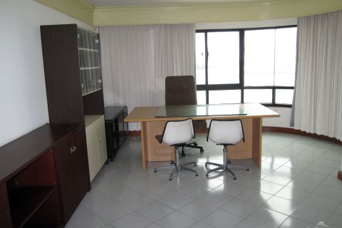Condominio de 3 dormitorios en Pattaya, Tailandia № 22694 - foto 6