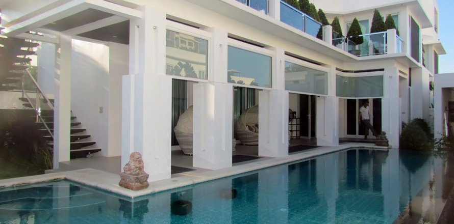 Casa de 4 dormitorios en Jomtien Beach, Pattaya, Tailandia № 20224