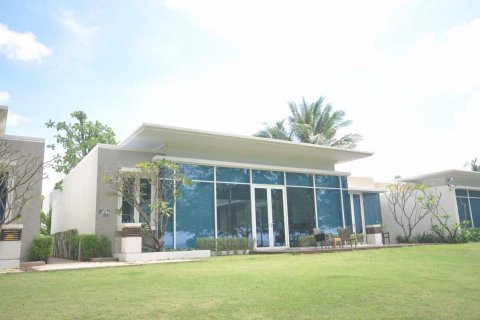 Casa de 3 dormitorios en Phuket, Tailandia № 22370 - foto 19