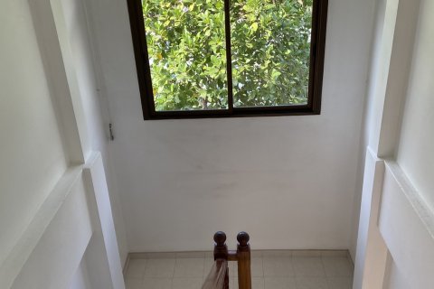 Casa de 3 dormitorios en Jomtien Beach, Pattaya, Tailandia № 21938 - foto 12
