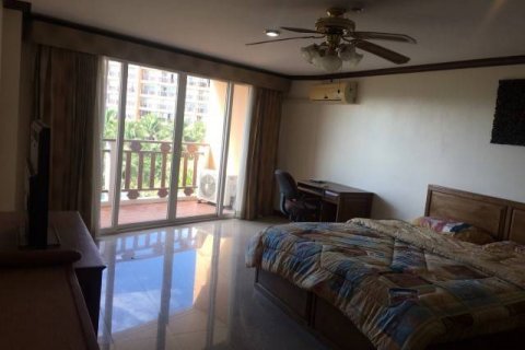 Condominio de 2 dormitorios en Jomtien Beach, Pattaya, Tailandia № 22152 - foto 22